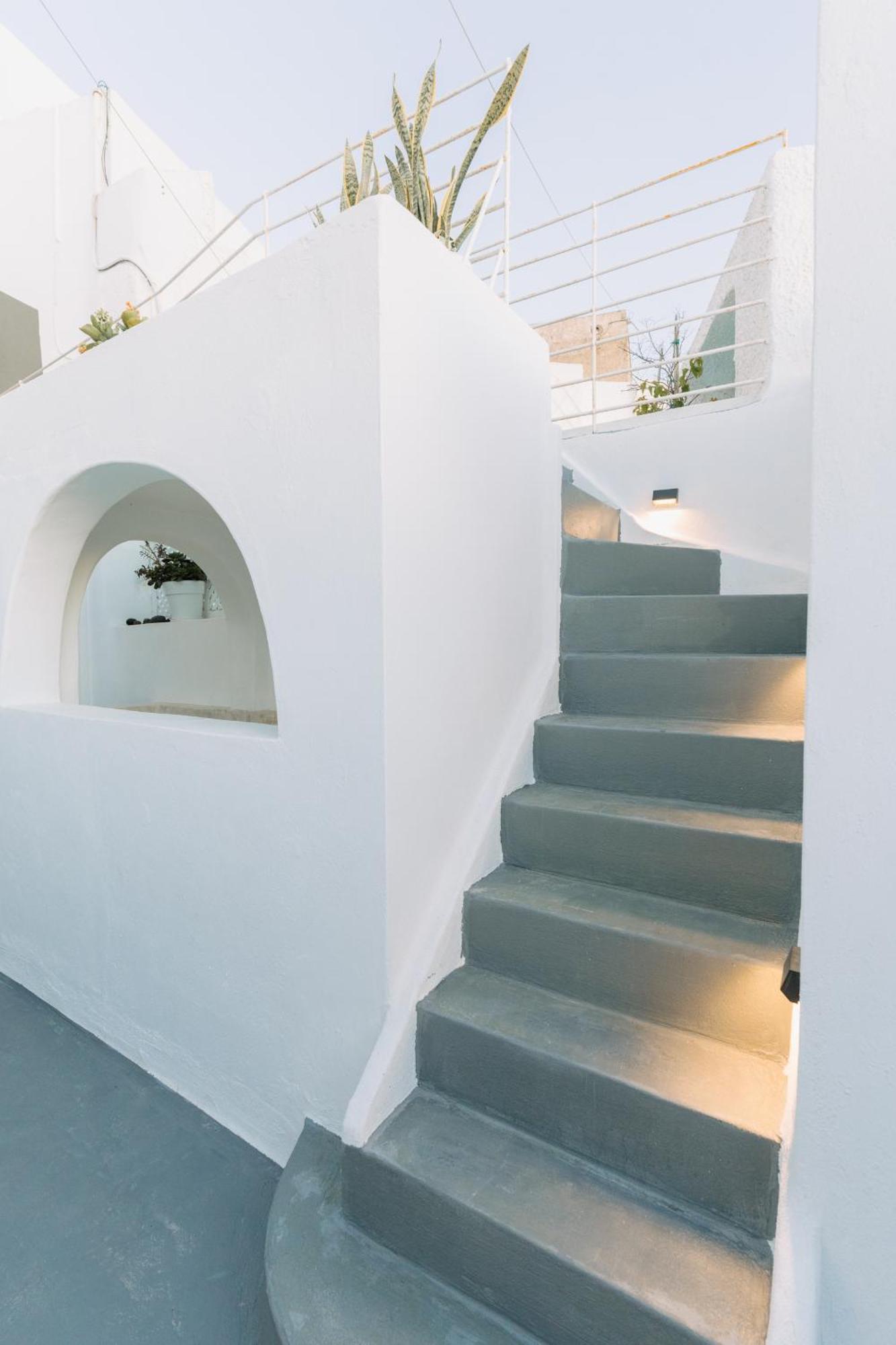 Noir Cave Villa With Private Jacuzzi And Sunset Terrace Pýrgos エクステリア 写真